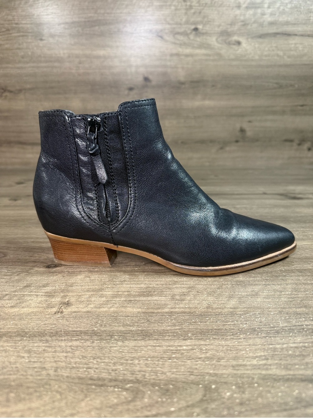 Cole Haan Hadlyn Womens Black Leather 1.5” Heel Ankle Side Zip Boots 11B